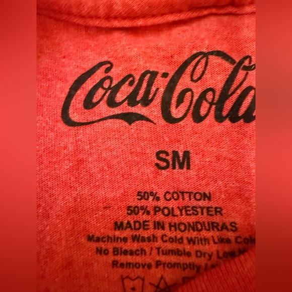 Coca-Cola Red Logo T-Shirt - Picture 2 of 2